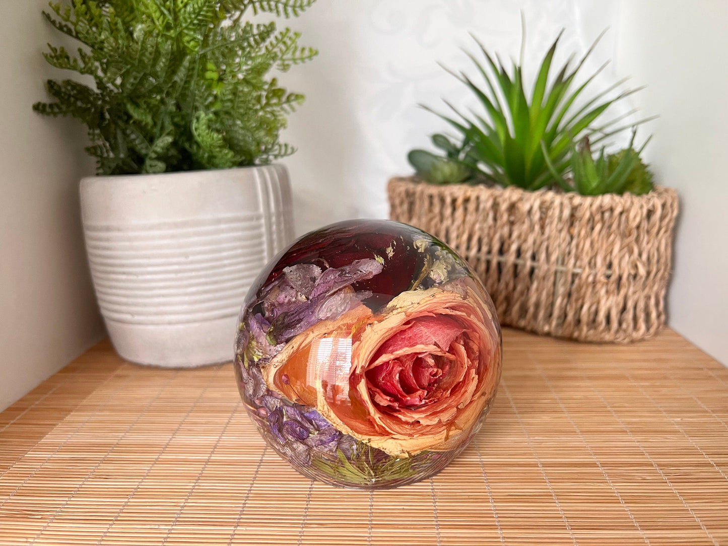 10cm Sphere Paper Weight