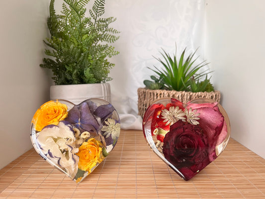Upright Floral Hearts
