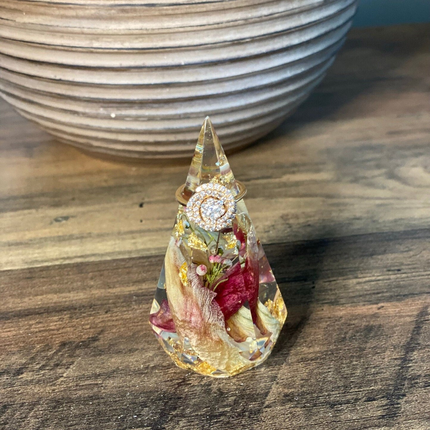 Large Ring Holder