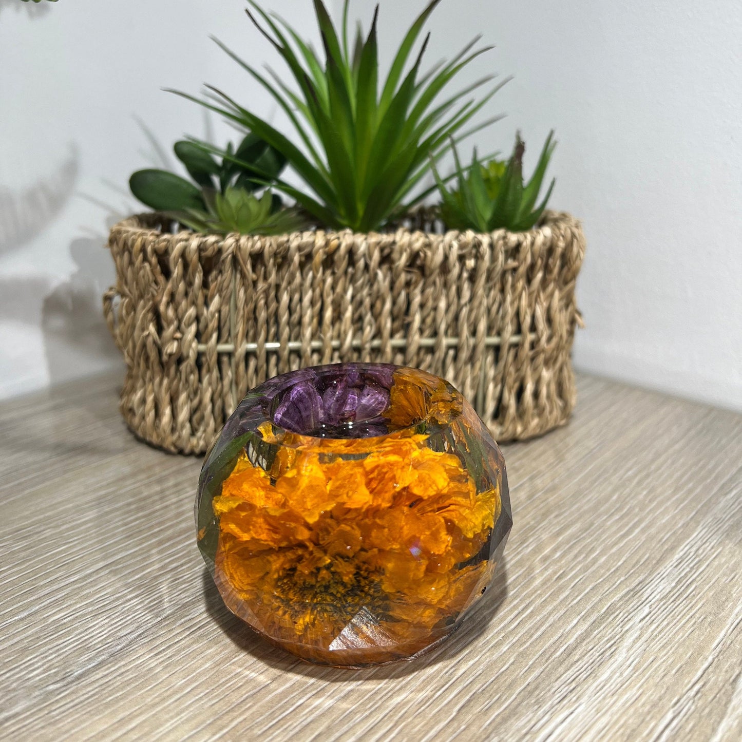 Large Faceted Tealight