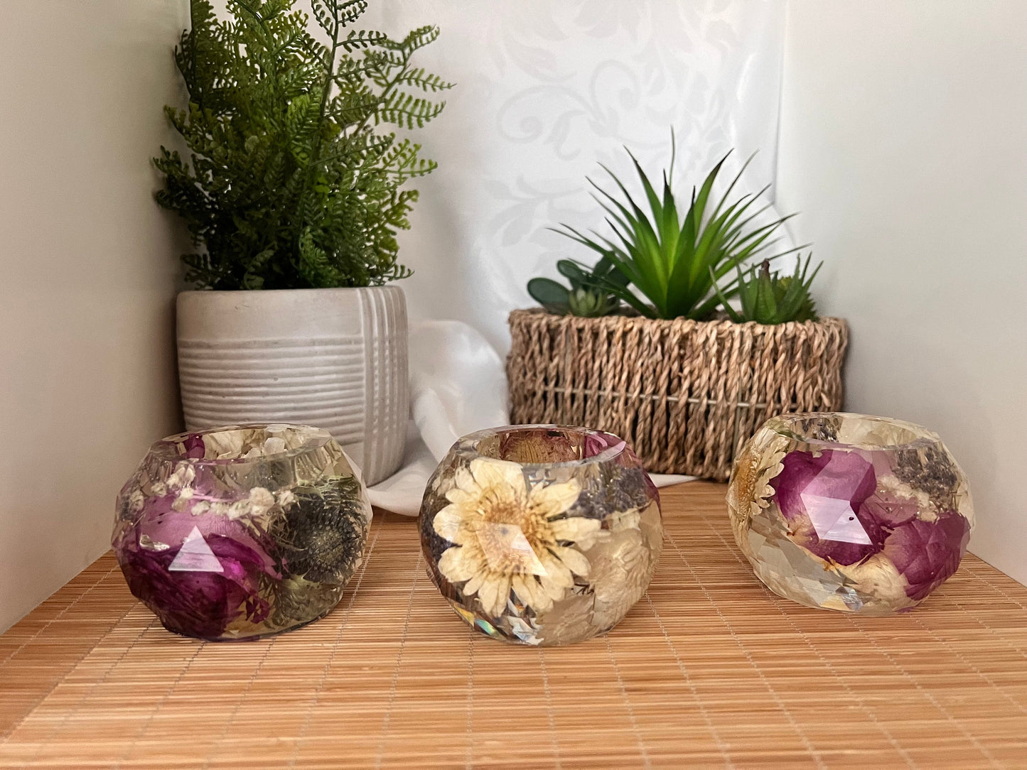 Medium Faceted Tealight