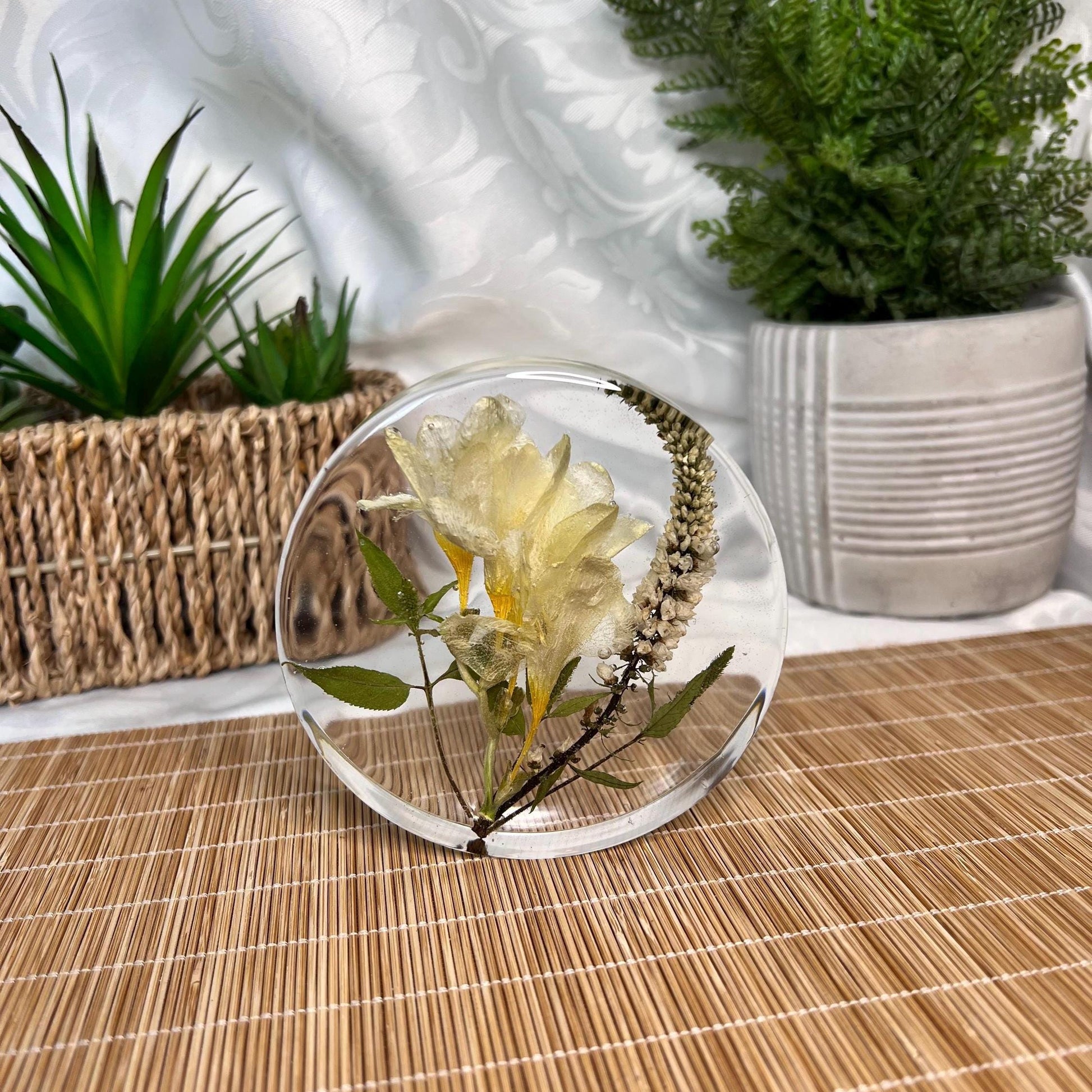 Custom Flower Preservation Coaster, Wedding Bouquet Keepsake